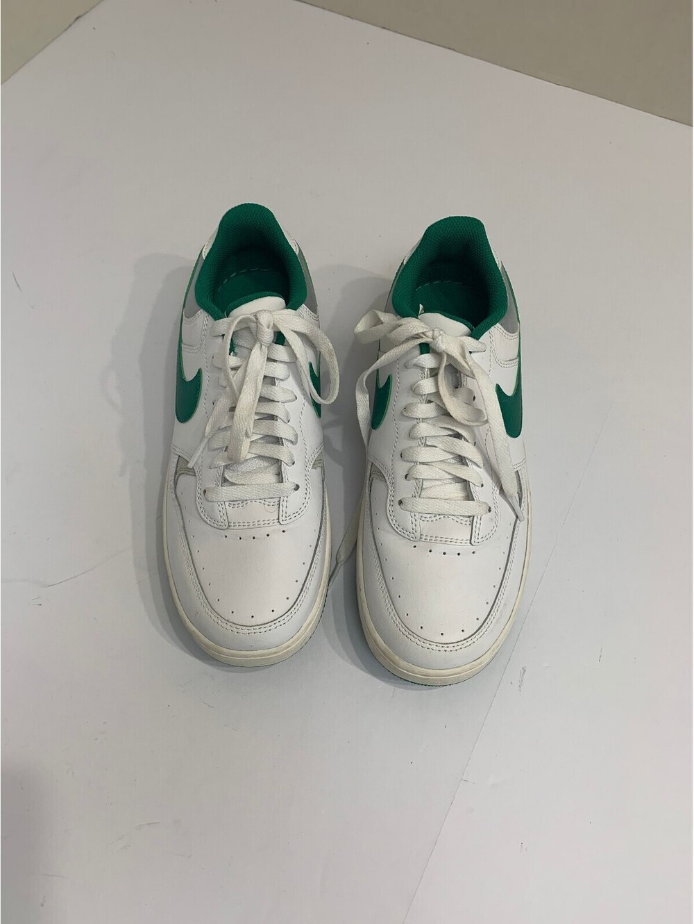 Nike Women’s Sneakers Size 9 White Green Gray DX9176-106 Casual Shoes